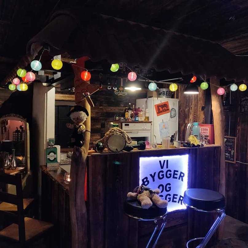 Hjemmebygget gildesal Hjemmebygget gildesal